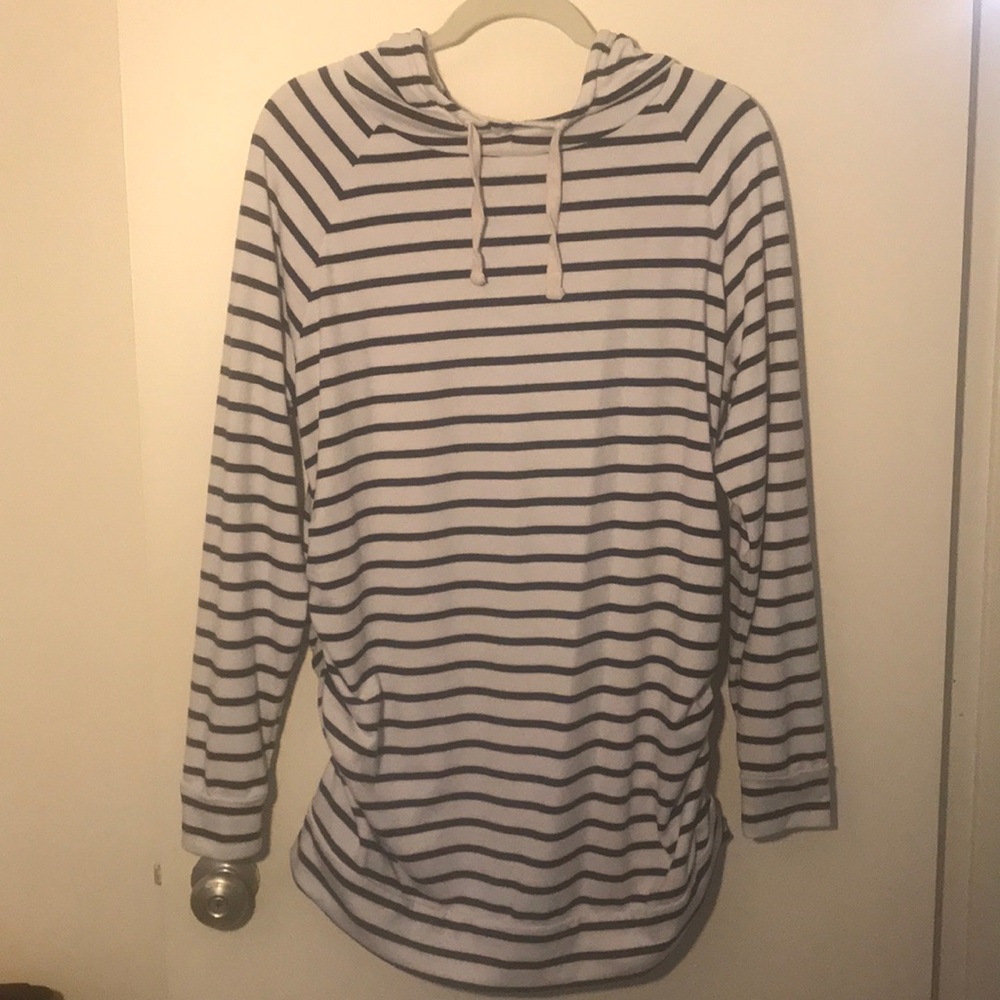 Liz Lange - Oversized Hoodie